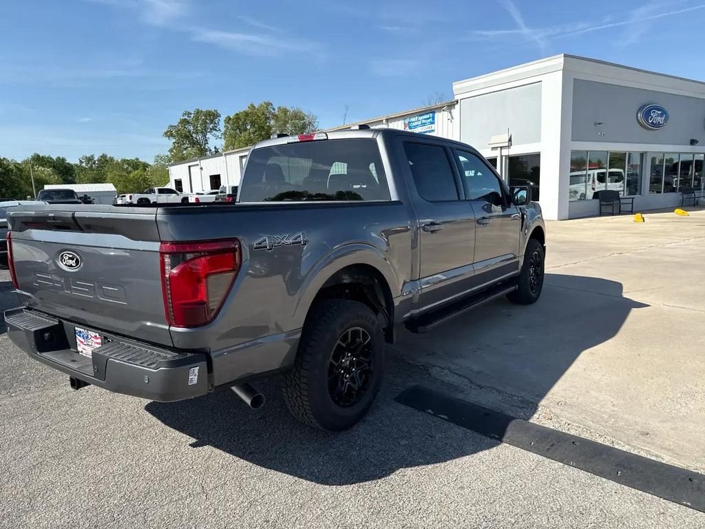 FORD F-150 XLT - 10