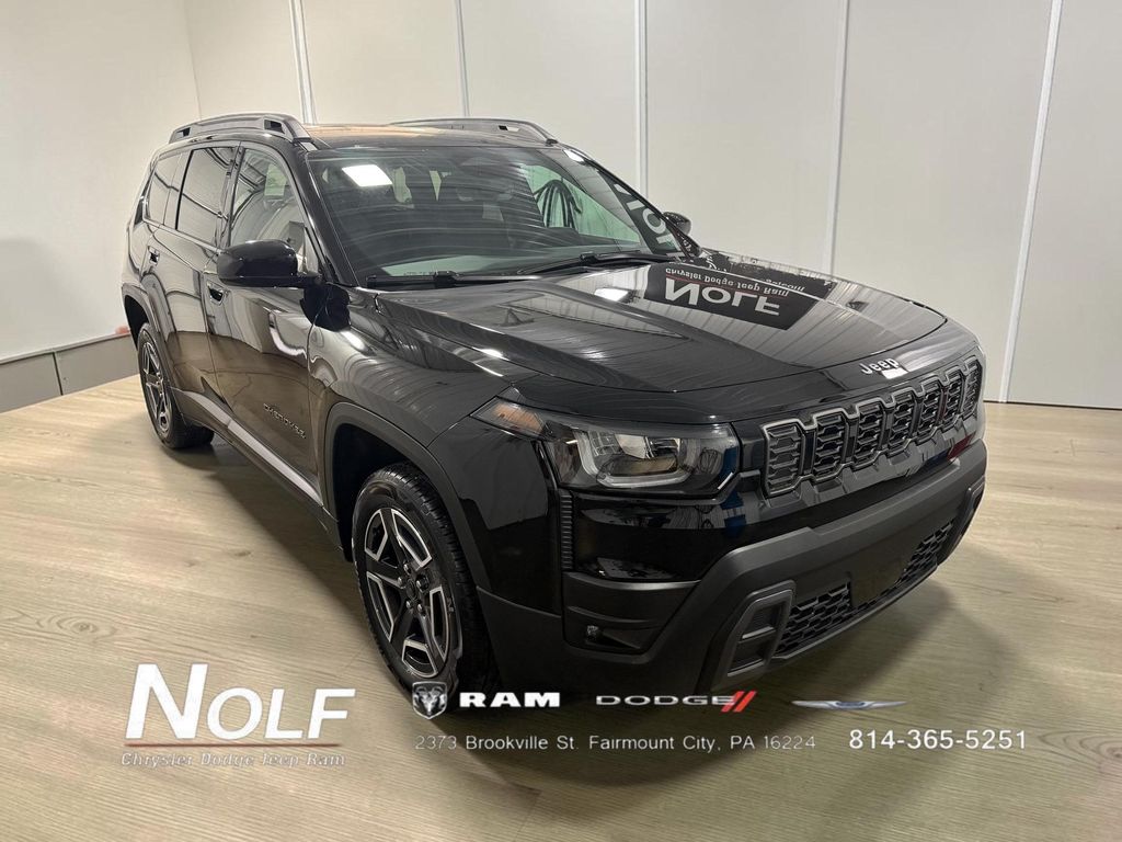 New 2026 Jeep Cherokee Laredo 4x4