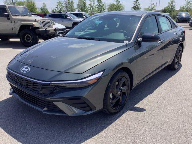 New 2026 Hyundai ELANTRA Sport