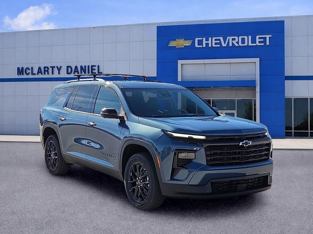 New 2026 Chevrolet Traverse FWD LT