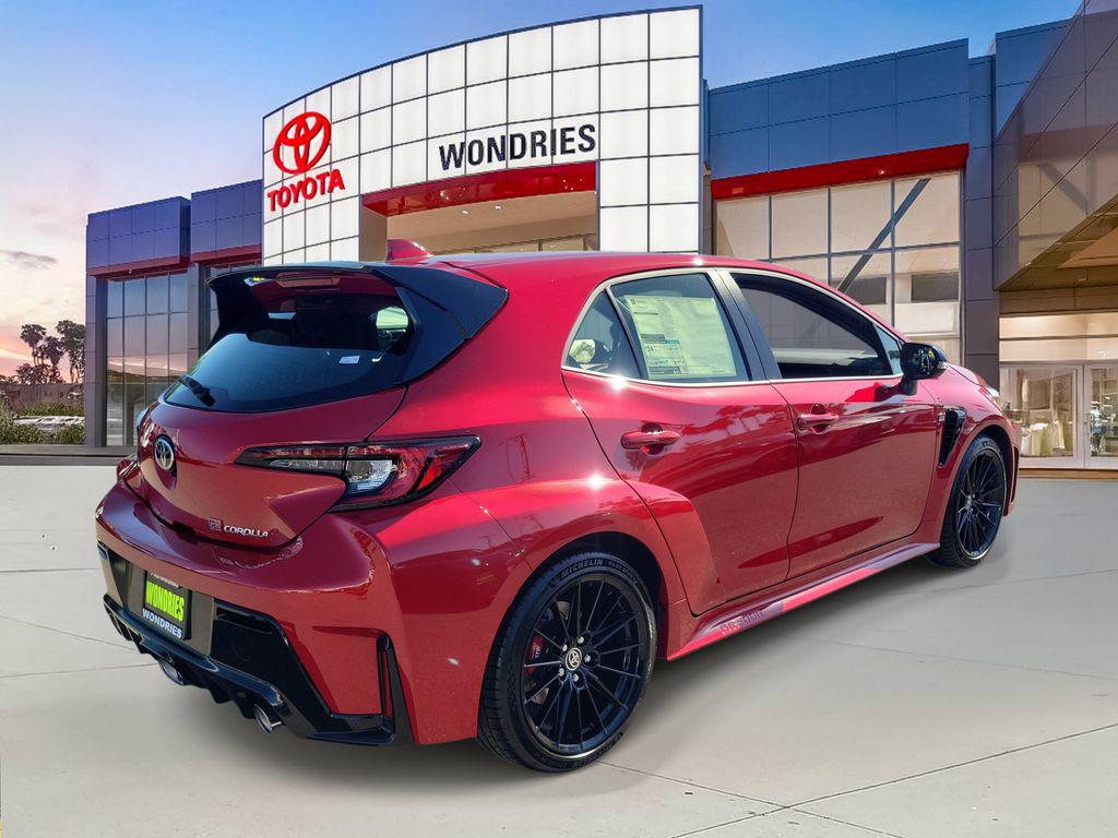 2026 Toyota GR COROLLA PREMIUM — фото 4