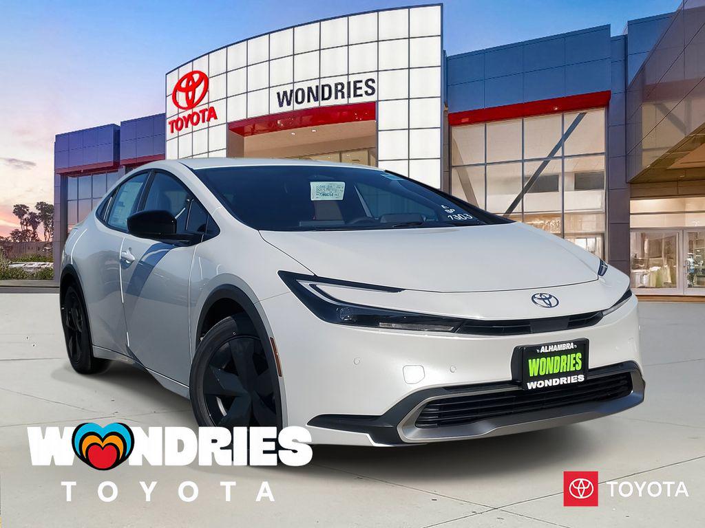 New 2026 Toyota Prius Plug-In Hybrid SE