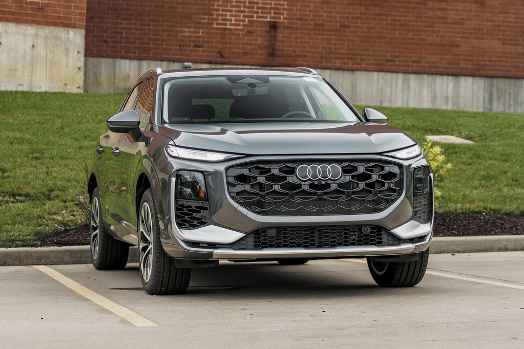 New 2026 Audi Q3 TFSI quattro S tronic