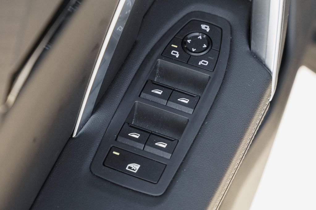 2025 BMW X2 XDRIVE28I thumbnail 22