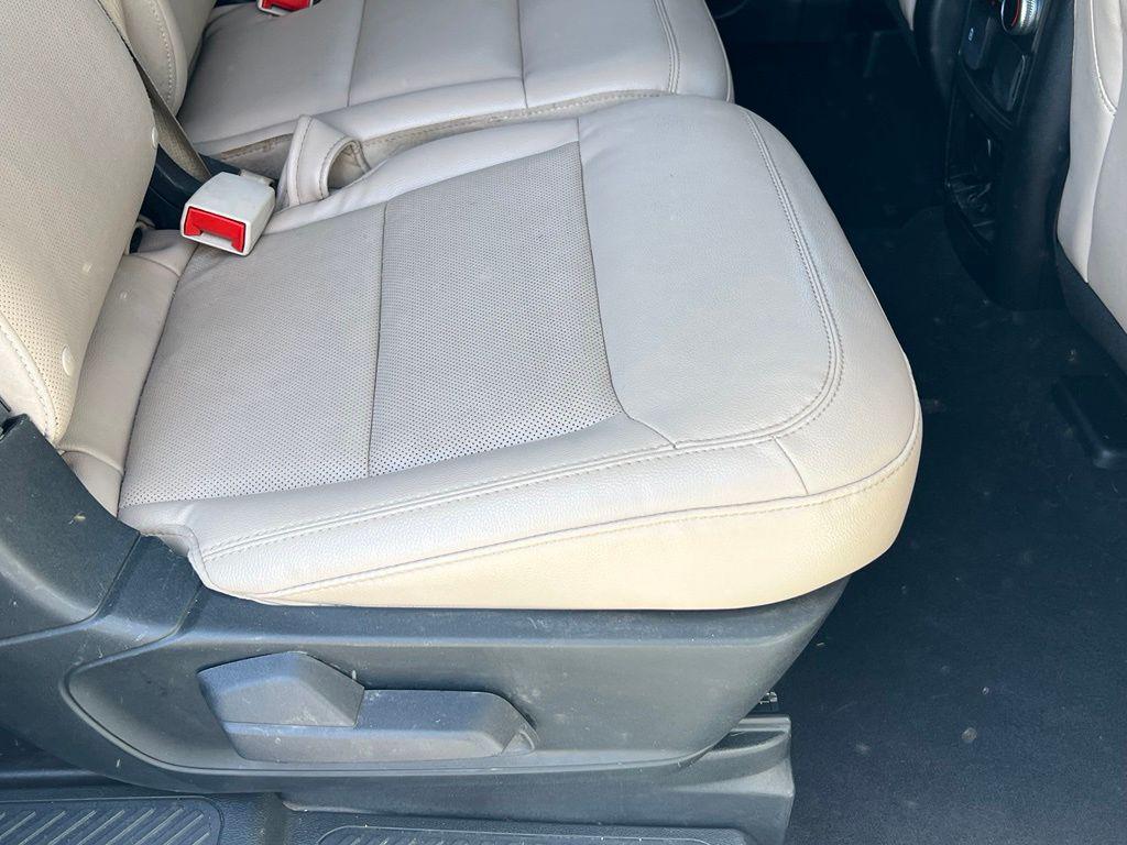 صورة مصغرة 19 لـ 2023 FORD EXPLORER LIMITED