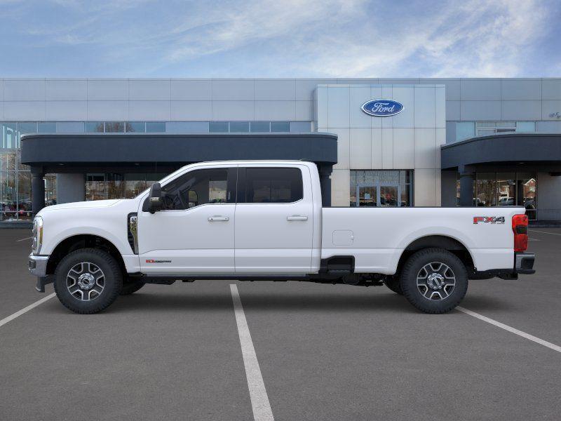 2026 FORD F-350 LARIAT — фото 4