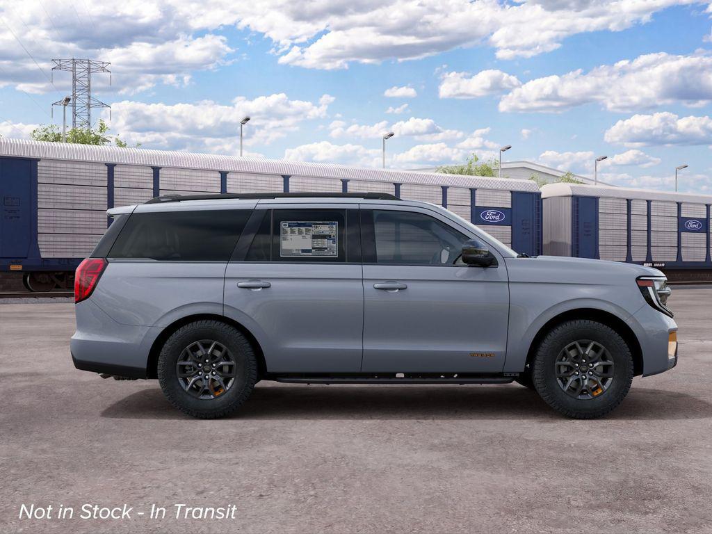صورة 6 لـ 2027 FORD EXPEDITION TREMOR