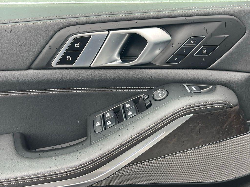 صورة مصغرة 27 لـ 2024 BMW X5 XDRIVE40I