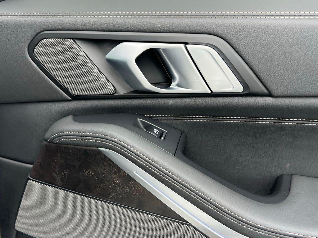 صورة مصغرة 18 لـ 2024 BMW X5 XDRIVE40I