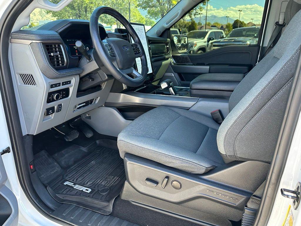 2024 FORD F-150 LIGHTNING FLASH 缩略图 25