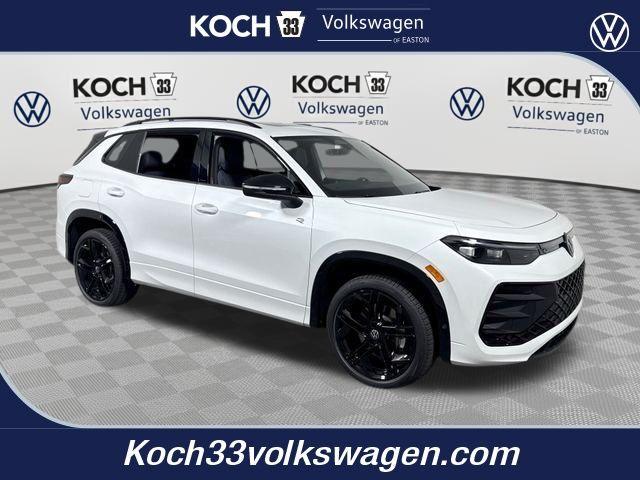 New 2026 Volkswagen Tiguan 2.0T SE R-Line Black