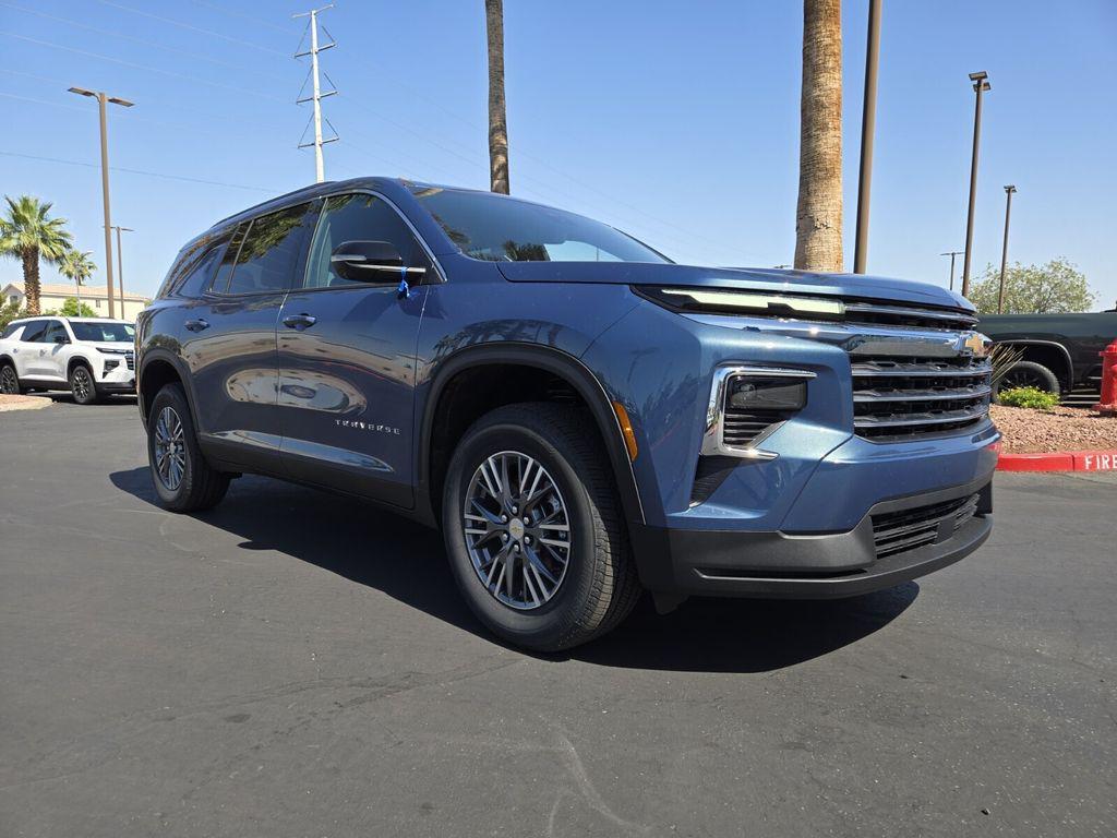 New 2026 Chevrolet Traverse LT