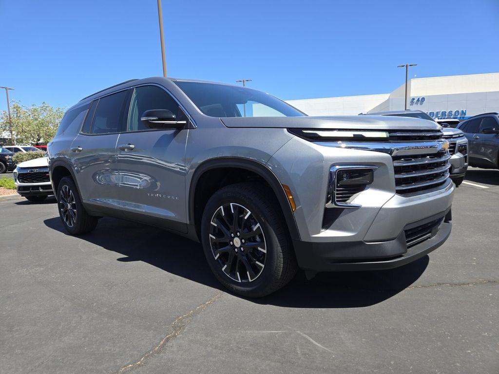 New 2026 Chevrolet Traverse LT