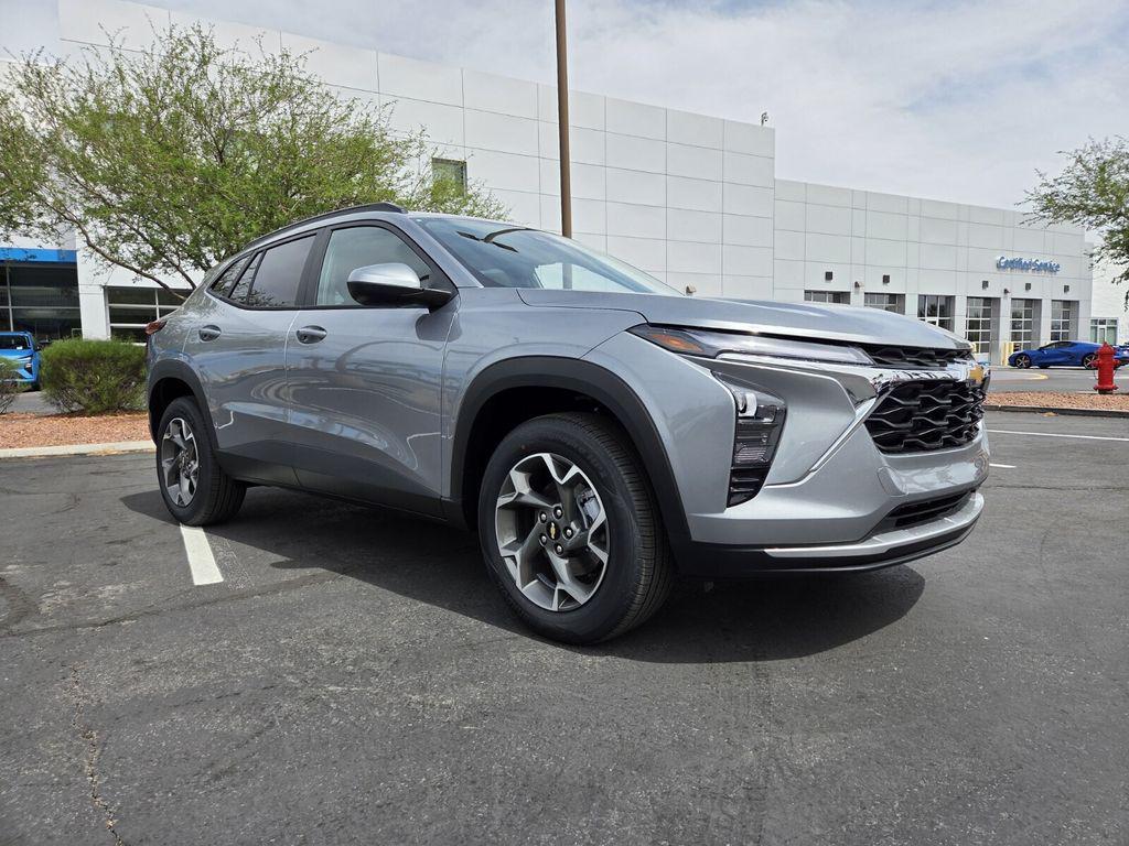 New 2026 Chevrolet Trax LT