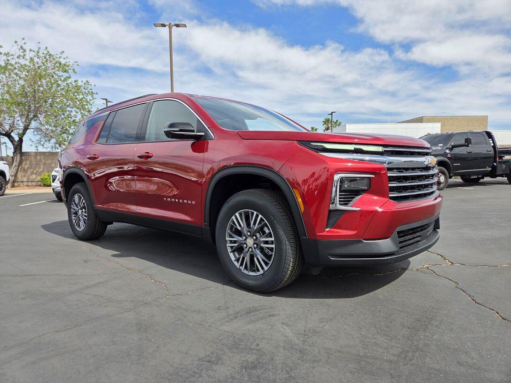 New 2026 Chevrolet Traverse LT