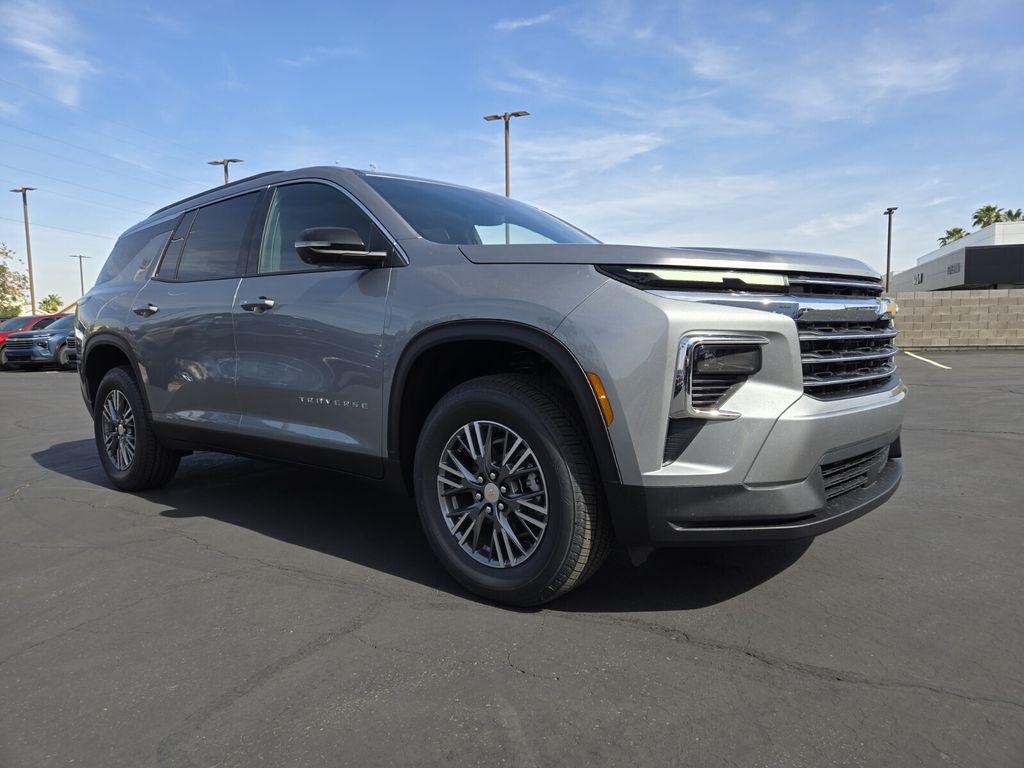 New 2026 Chevrolet Traverse LT