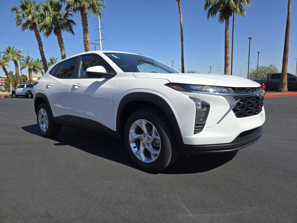 New 2026 Chevrolet Trax LS