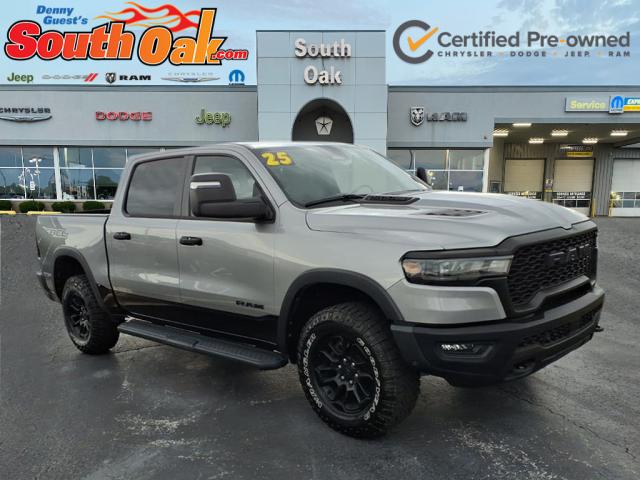 2025 RAM 1500 REBEL 照片 1