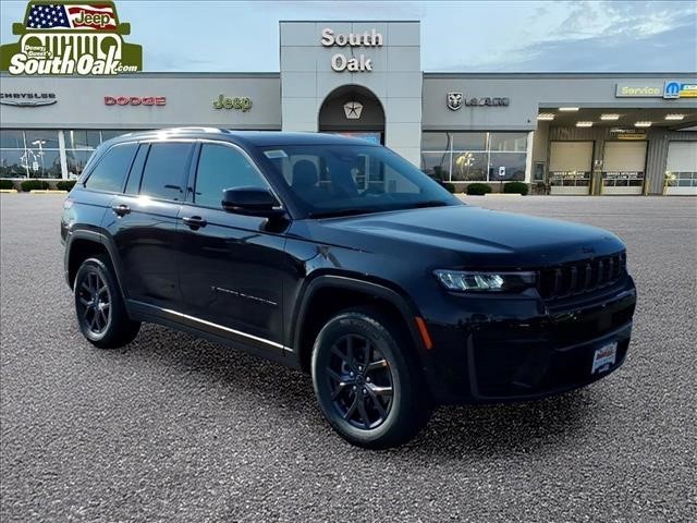 New 2027 Jeep Grand Cherokee Altitude
