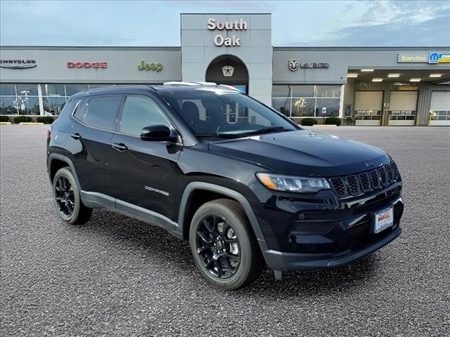 New 2026 Jeep Compass Latitude