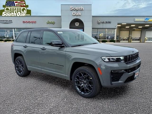 New 2027 Jeep Grand Cherokee Summit