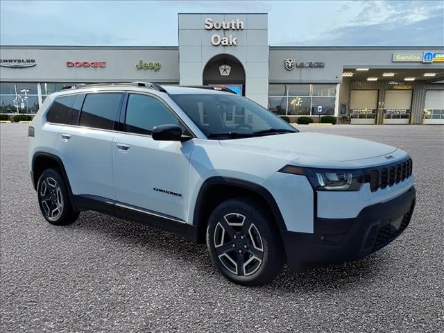 New 2026 Jeep Cherokee Laredo 4x4
