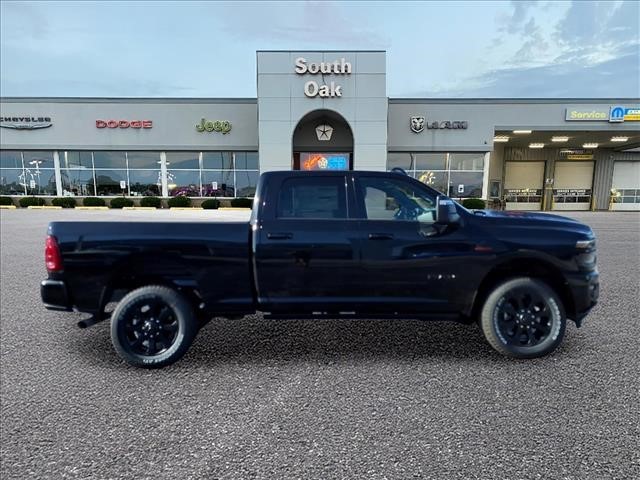 صورة مصغرة 2 لـ 2026 RAM 2500 LARAMIE CREW CAB 4X4 6'4' BOX