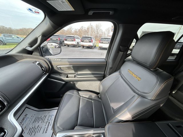 2026 FORD EXPEDITION TREMOR — миниатюра 13