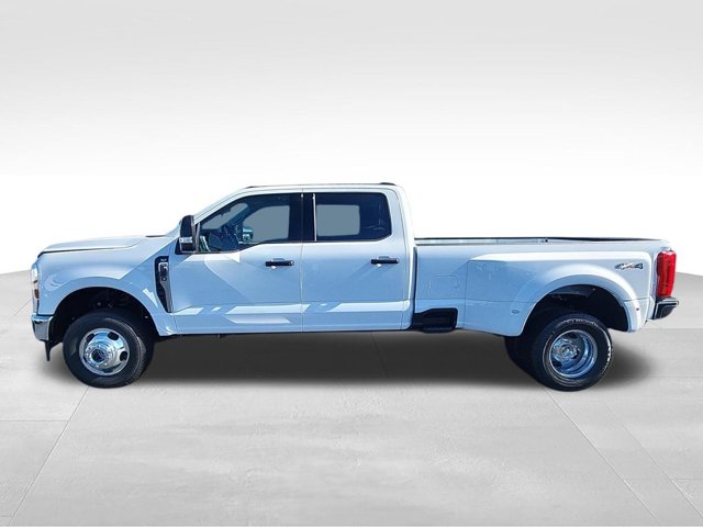 2026 FORD F-350 XLT — фото 5