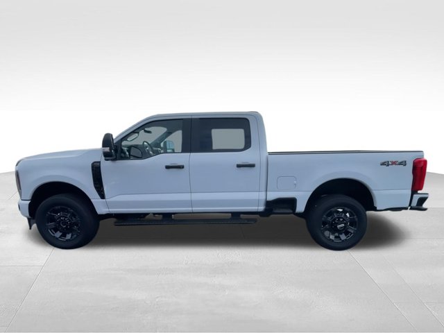صورة 5 لـ 2026 FORD F-350 XL