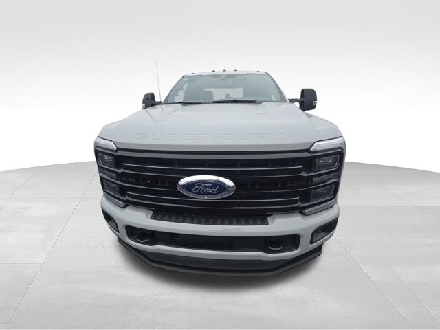 صورة 3 لـ 2026 FORD F-350 PLATINUM