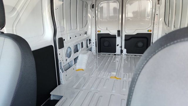 2026 FORD TRANSIT-250 BASE — миниатюра 24