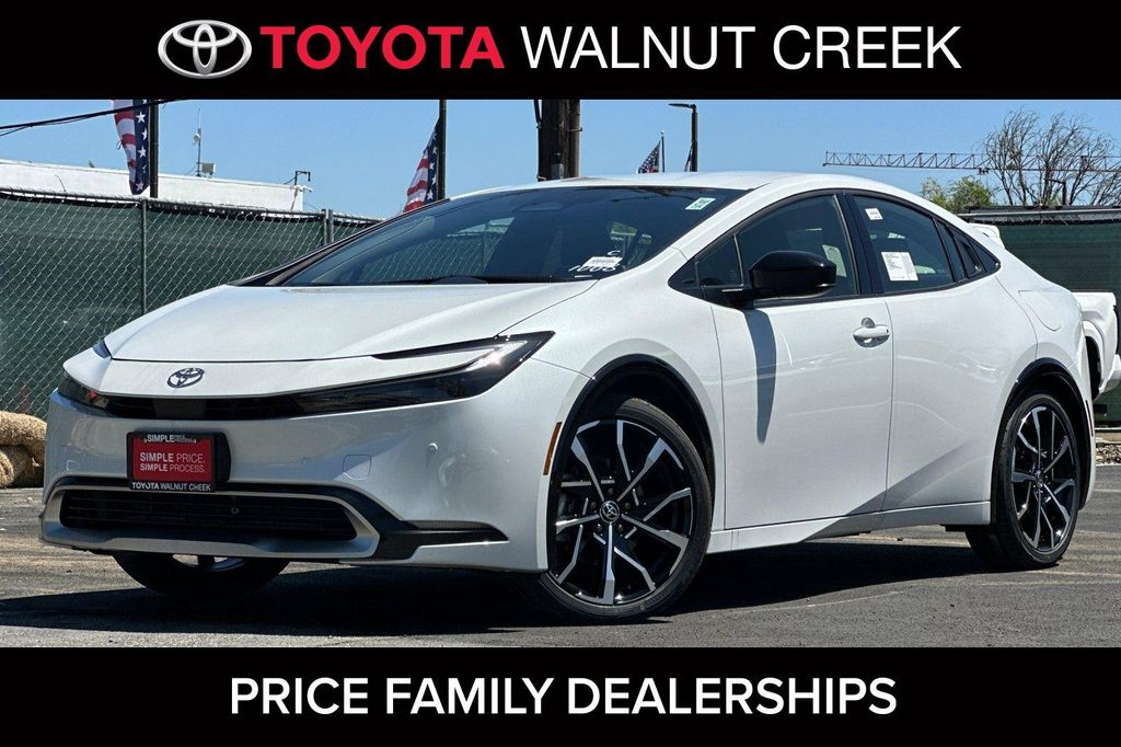 New 2026 Toyota Prius Plug-In Hybrid XSE