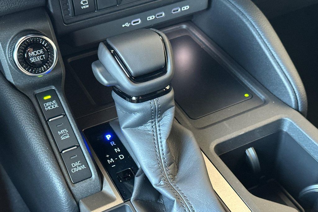 صورة مصغرة 27 لـ 2027 Toyota LAND CRUISER BASE