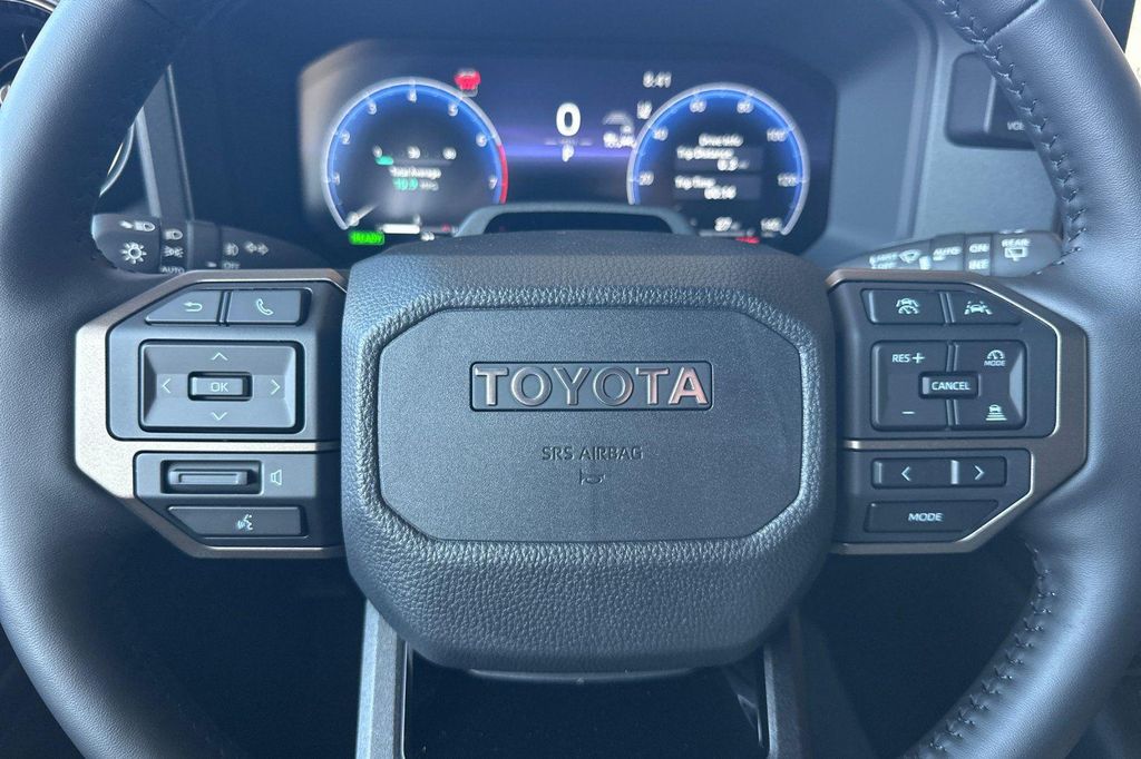 صورة مصغرة 29 لـ 2027 Toyota LAND CRUISER BASE
