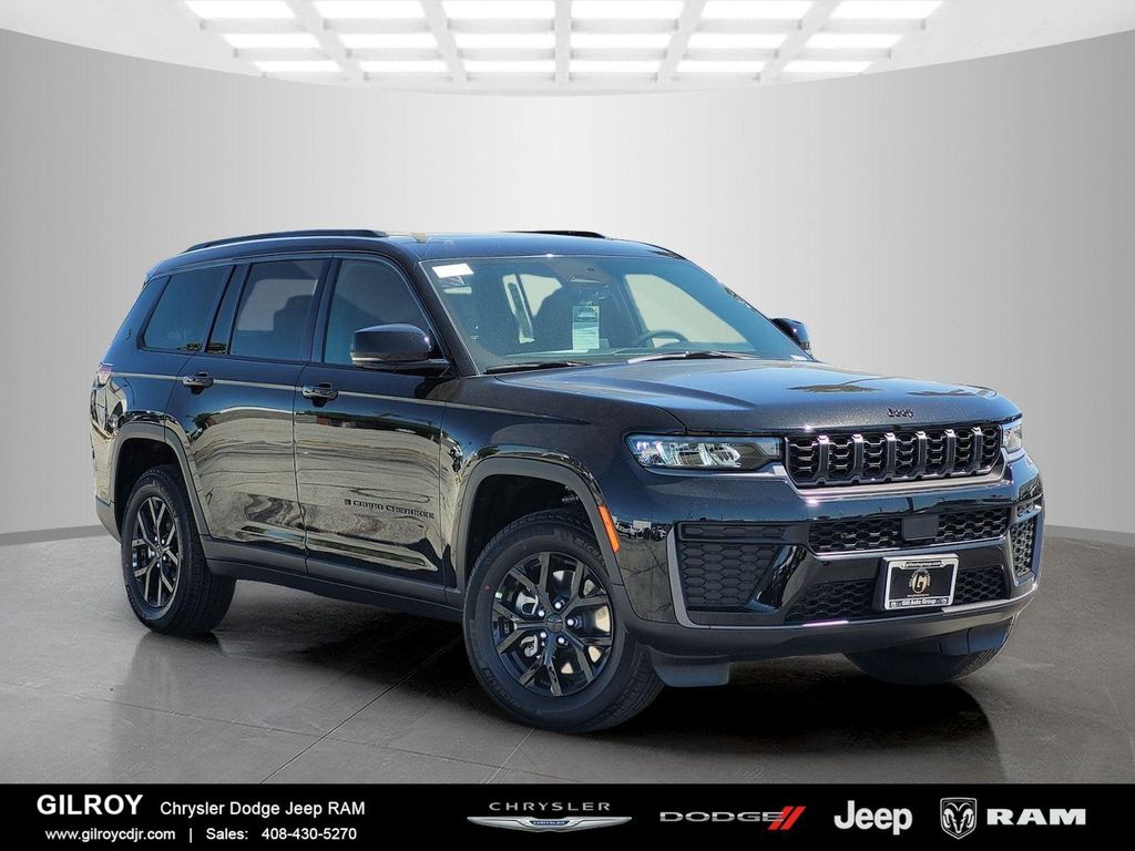 New 2026 Jeep Grand Cherokee L Altitude