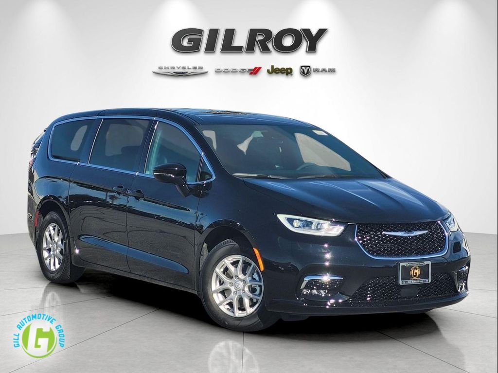 New 2026 Chrysler Pacifica L