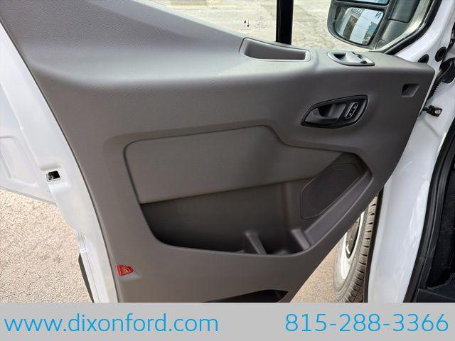 صورة مصغرة 18 لـ 2026 FORD TRANSIT-250 BASE