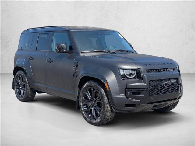 2026 LAND Rover DEFENDER P635 OCTA BLACK — фото 7