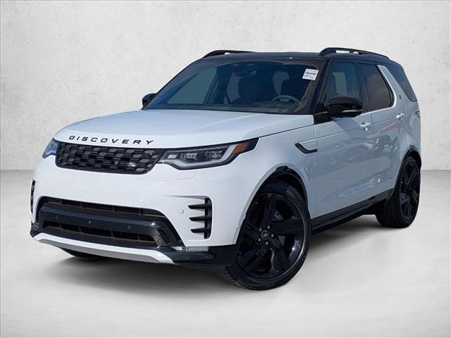 New 2025 Land Rover Discovery P300 Dynamic SE