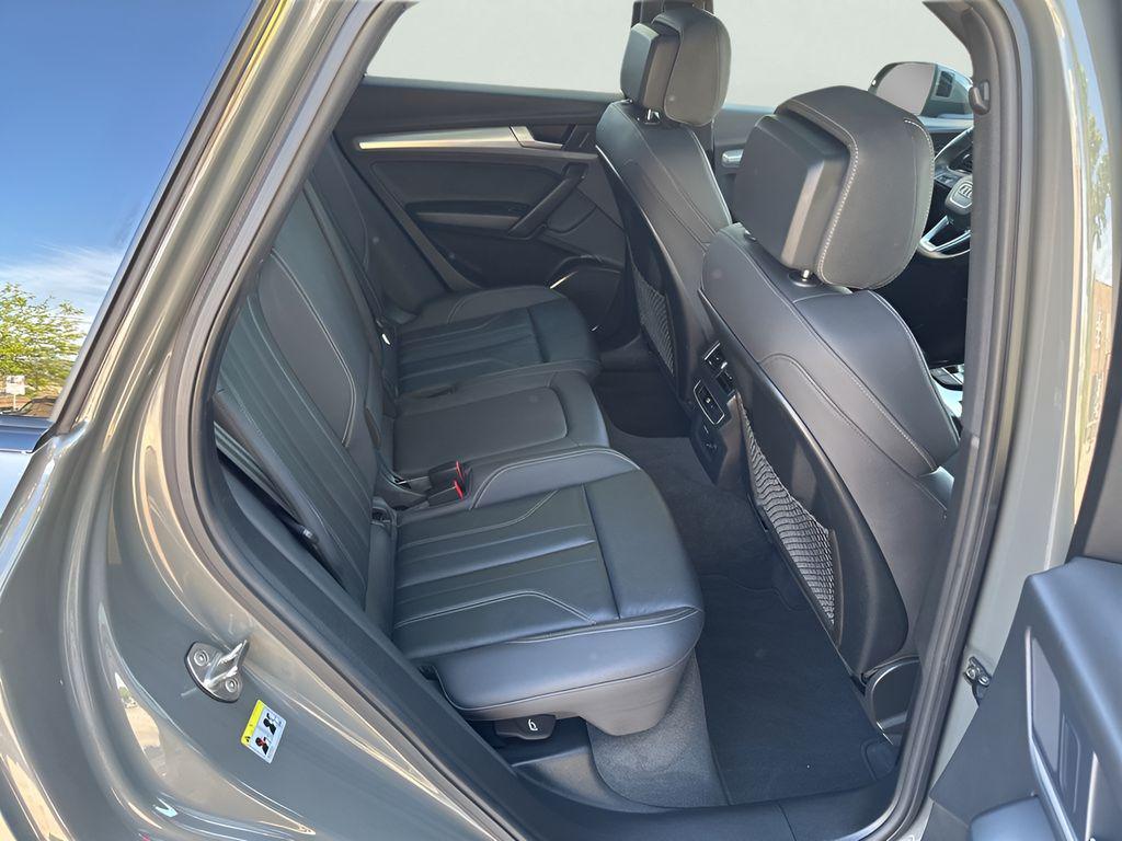 صورة مصغرة 36 لـ 2025 AUDI Q5 45 S LINE PREMIUM
