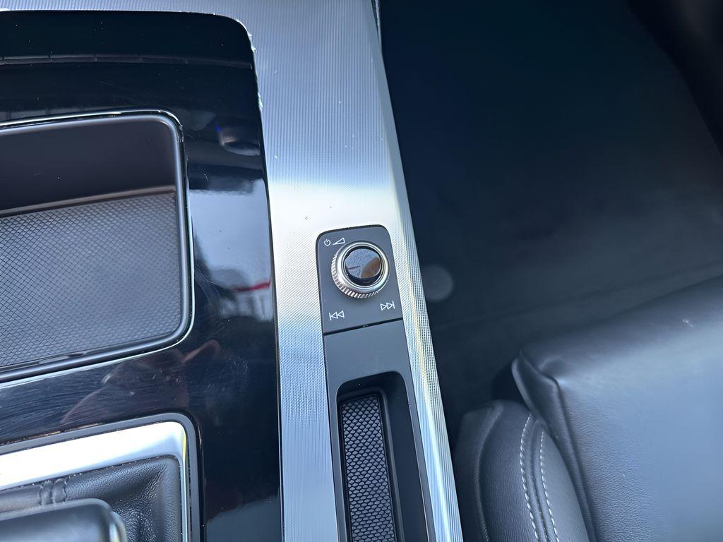 صورة مصغرة 35 لـ 2025 AUDI Q5 45 S LINE PREMIUM