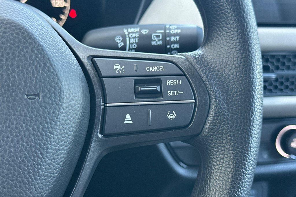 2027 Honda HR-V LX 缩略图 27