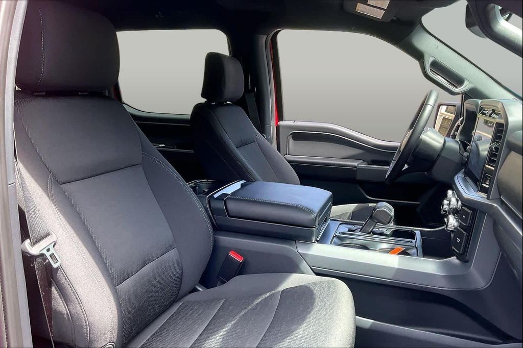 2025 FORD F-150 XLT 照片 8