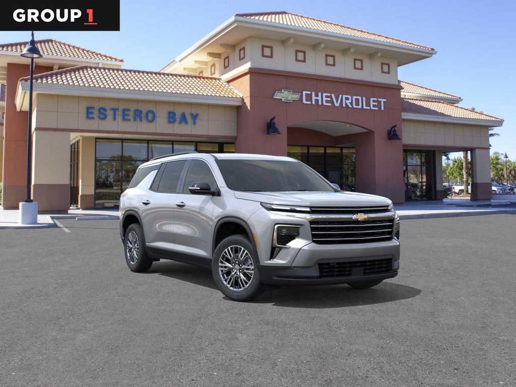 New 2026 Chevrolet Traverse LT