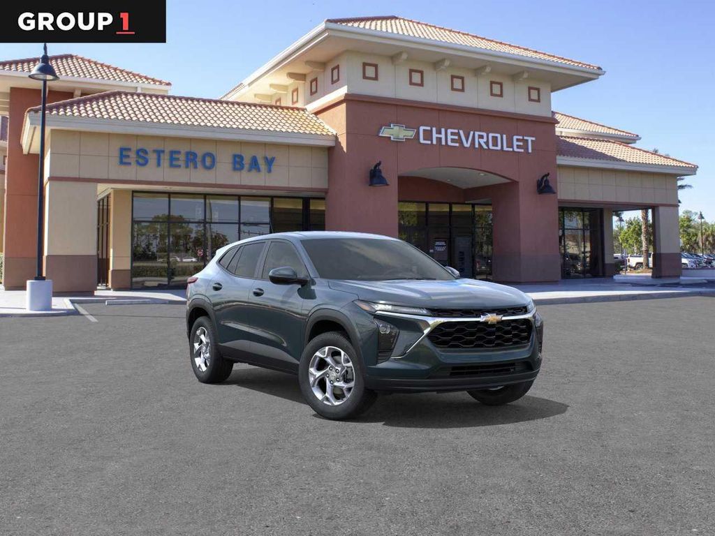 New 2026 Chevrolet Trax LS