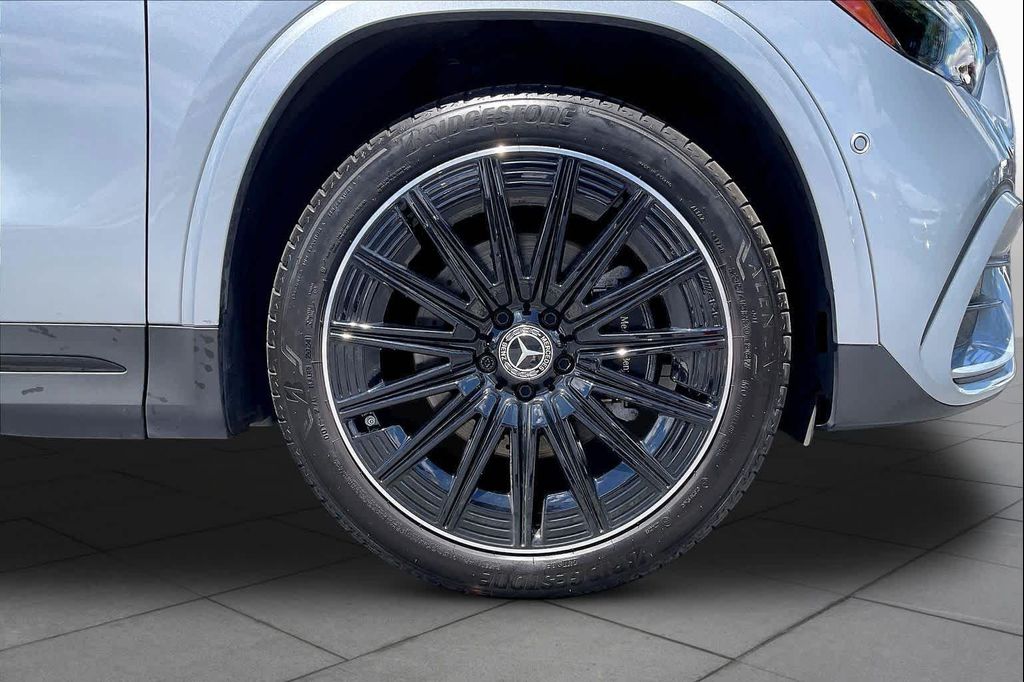 MERCEDES-BENZ GLA-CLASS - 10