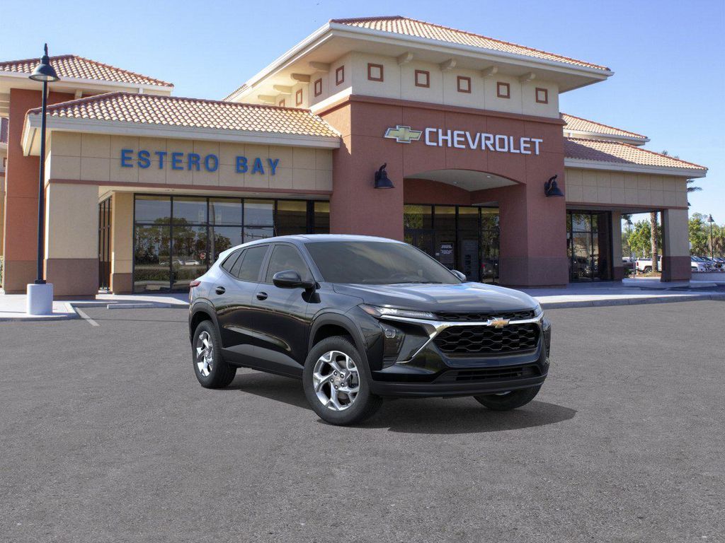 New 2026 Chevrolet Trax LS