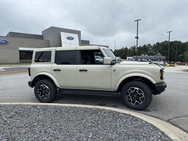 New 2026 Ford Bronco Outer Banks