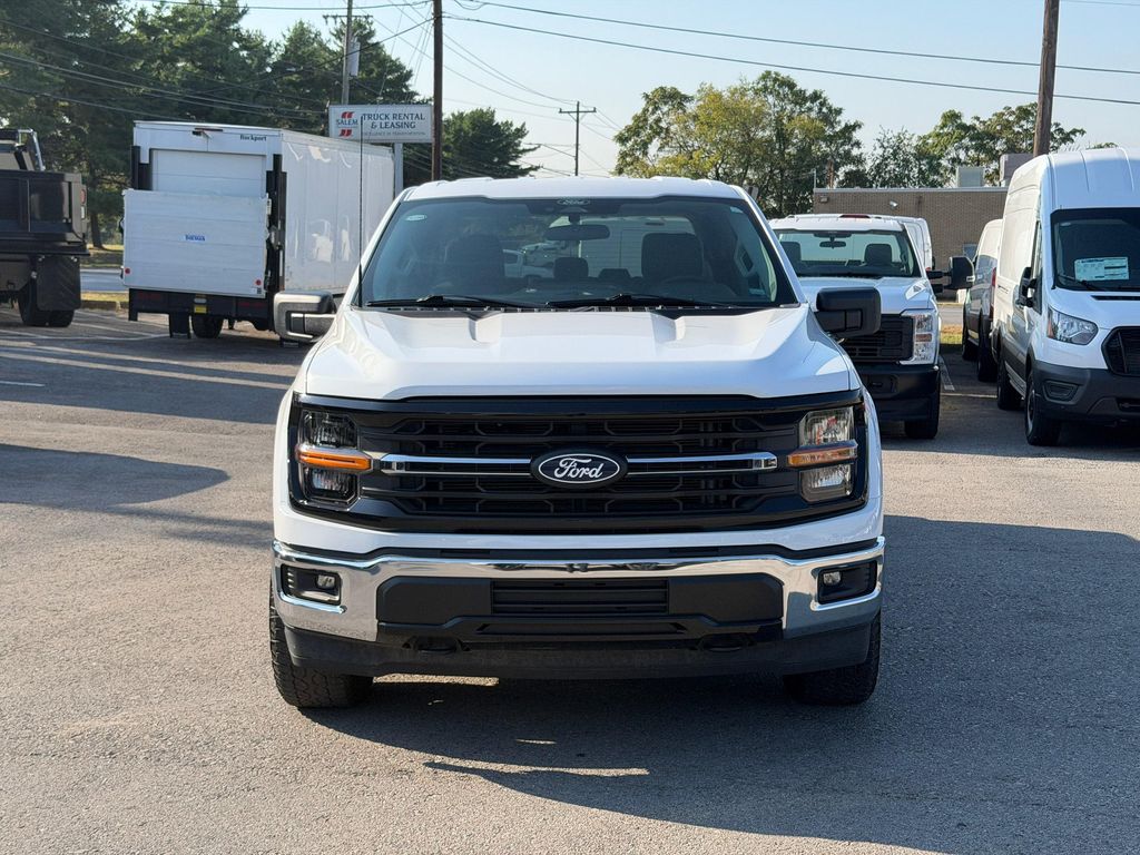 صورة مصغرة 2 لـ 2025 FORD F-150 XLT